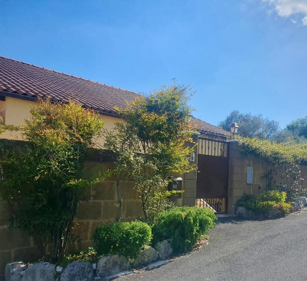 Casa Vacanze Salvatore パラッツォーロ・アクレイデ エクステリア 写真